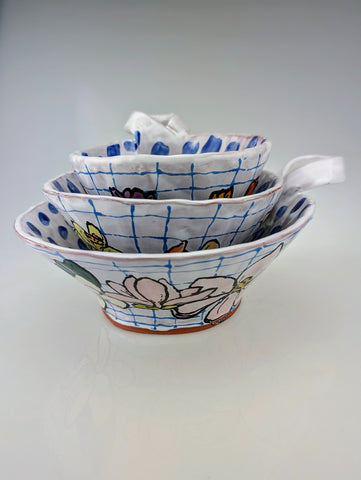 Set of 3 Flower and Grid Stacking Bowls